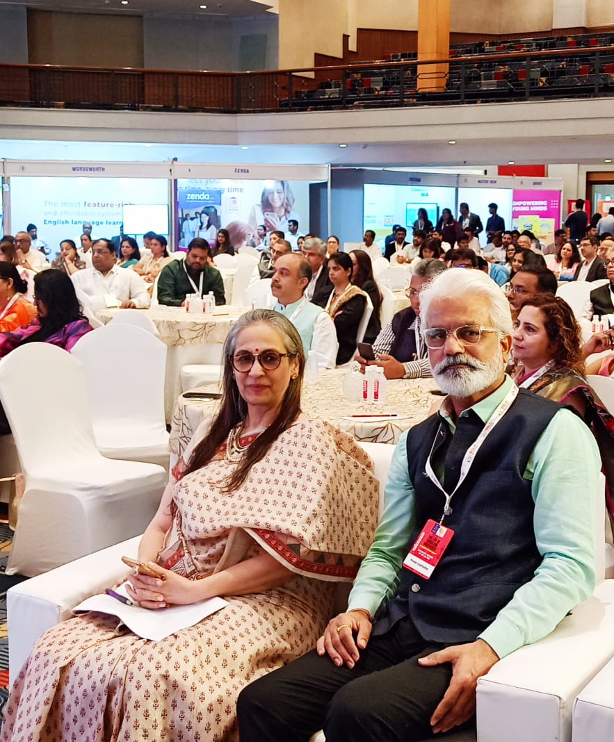 With Swaroop Sampat.. famous TV star- Ye Jo hai Zindagi fame serial. Introduced Bagless Curriculum.